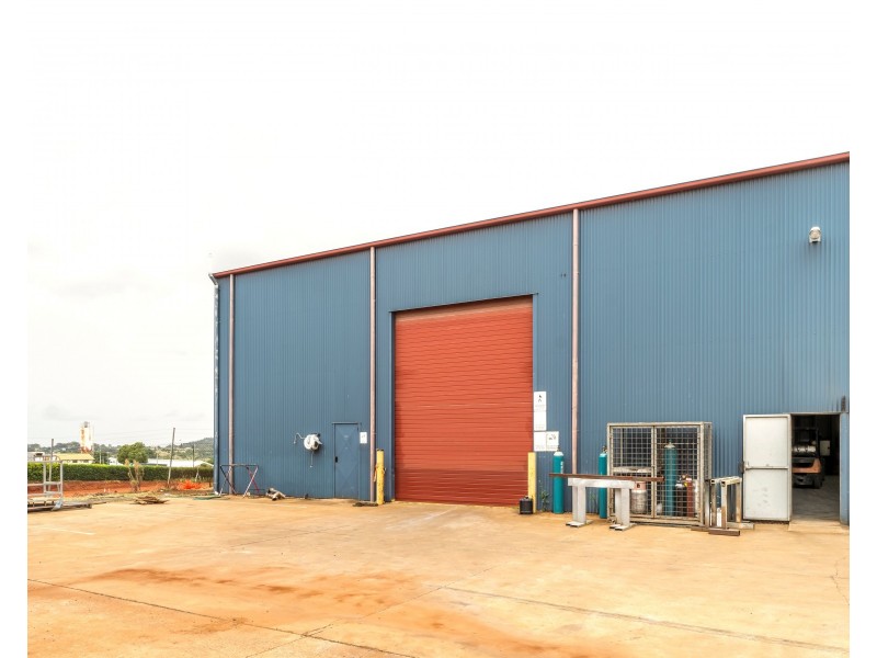 Shed 5/98 Buckland Street, Harristown QLD 4350