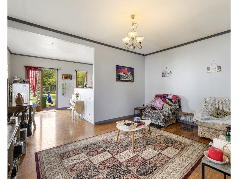 45 Hillview Avenue, Newtown QLD 4350