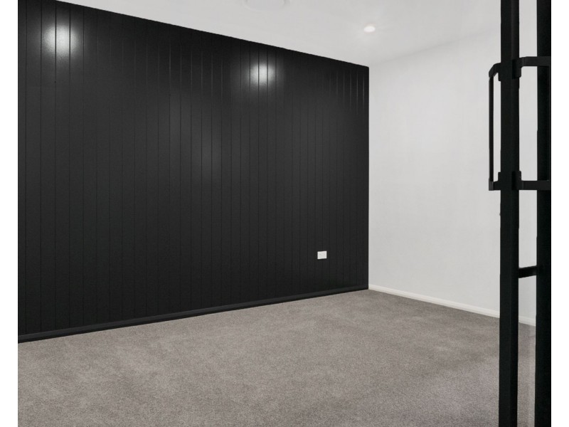 6 Carlow Lane, Middle Ridge QLD 4350