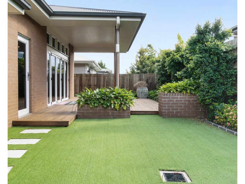 6 Carlow Lane, Middle Ridge QLD 4350