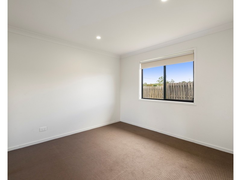 4 McInnes Crescent, Glenvale QLD 4350