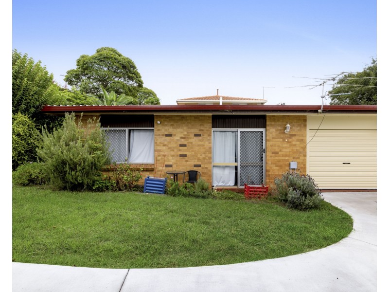 11 Rivett Street, South Toowoomba QLD 4350