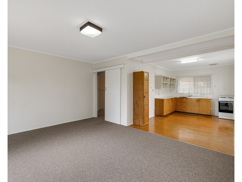 11 Rivett Street, South Toowoomba QLD 4350