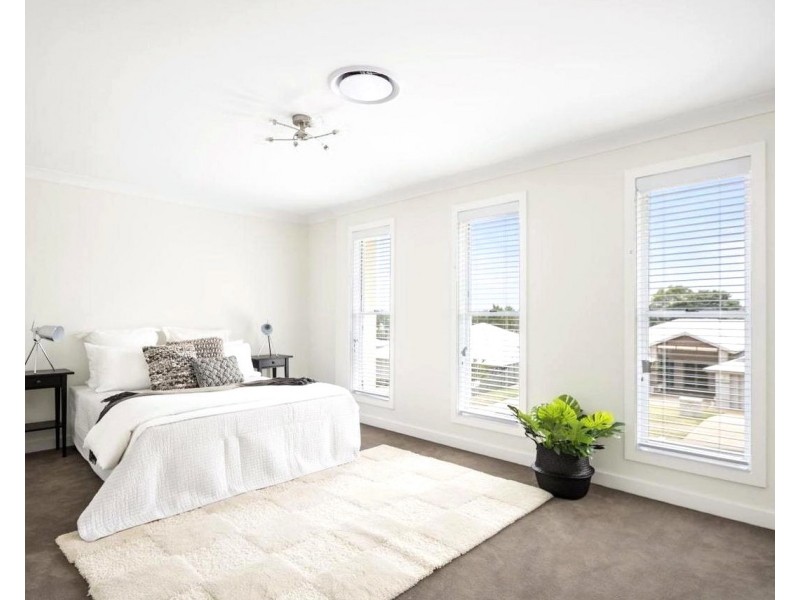 Unit 1/11 Pelican Drive, Rangeville QLD 4350