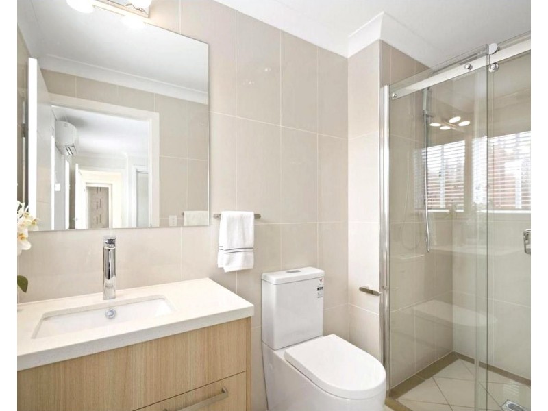 Unit 1/11 Pelican Drive, Rangeville QLD 4350