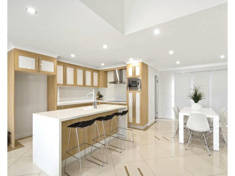 Unit 1/11 Pelican Drive, Rangeville QLD 4350