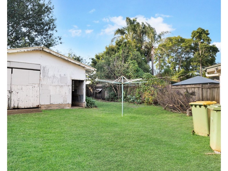 71 Alford Street, Mount Lofty QLD 4350