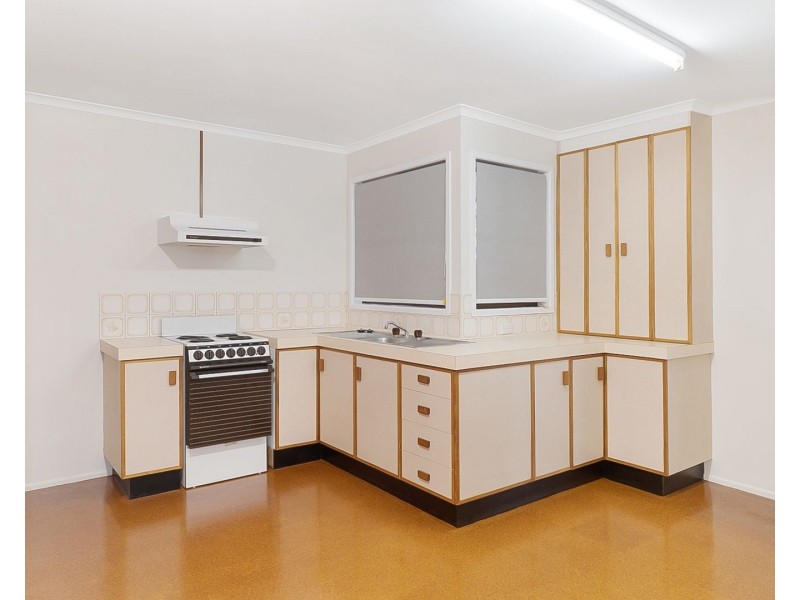 Unit 2/115 Rowbotham Street, Rangeville QLD 4350