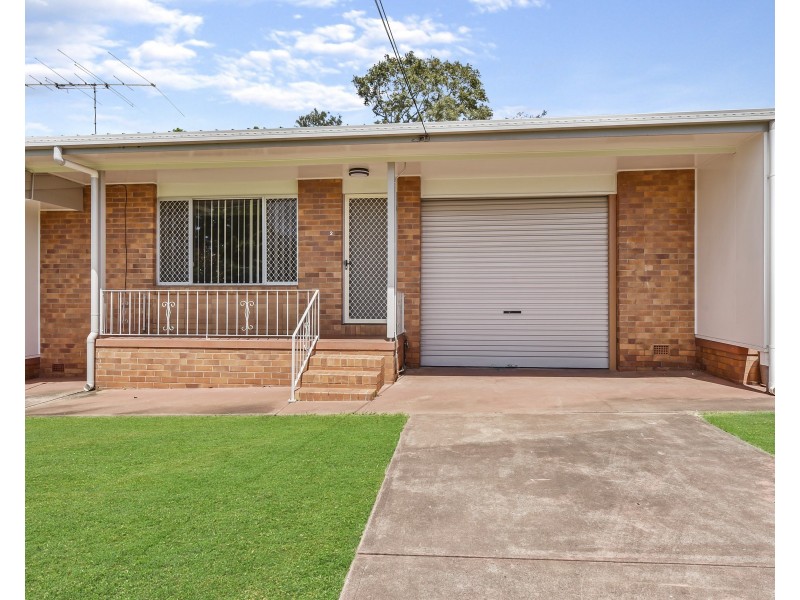 Unit 2/20 Doherty Street, Rockville QLD 4350