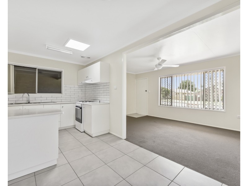 Unit 2/20 Doherty Street, Rockville QLD 4350
