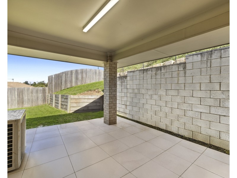 28 Alpine Court, Cranley QLD 4350