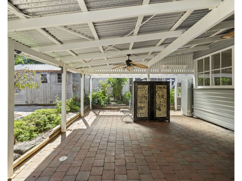 161 West Street, Newtown QLD 4350