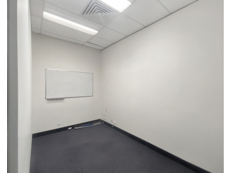 Suite 8A/566 Ruthven Street, Toowoomba City QLD 4350
