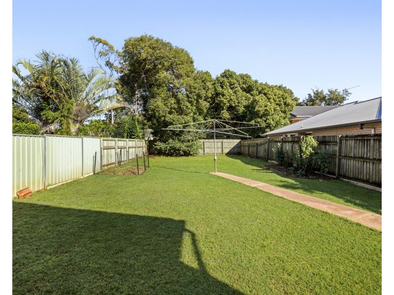 131A Holberton Street, Newtown QLD 4350