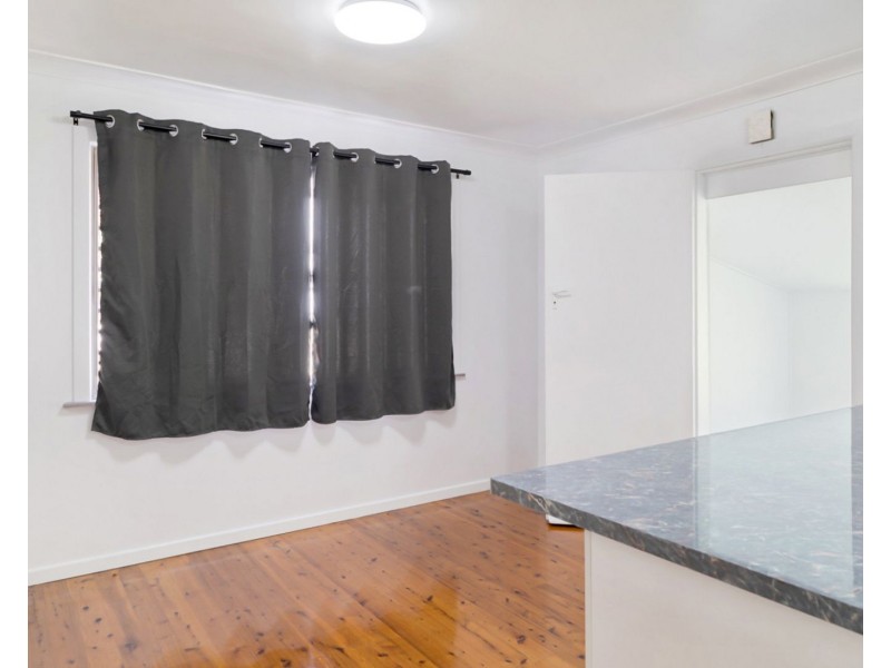 54 Wallace Street, Newtown QLD 4350