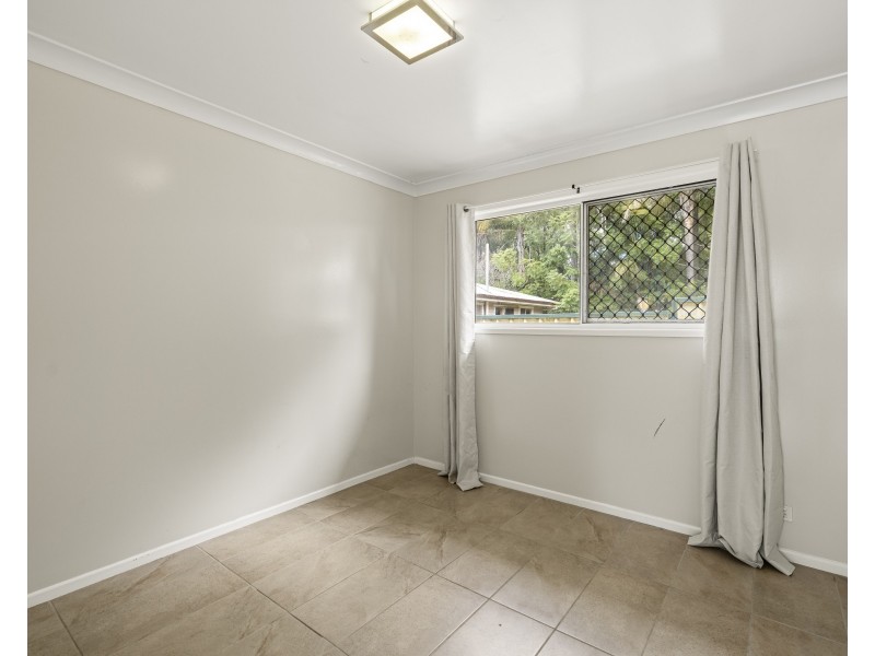 11 Newmarket Street, Newtown QLD 4350