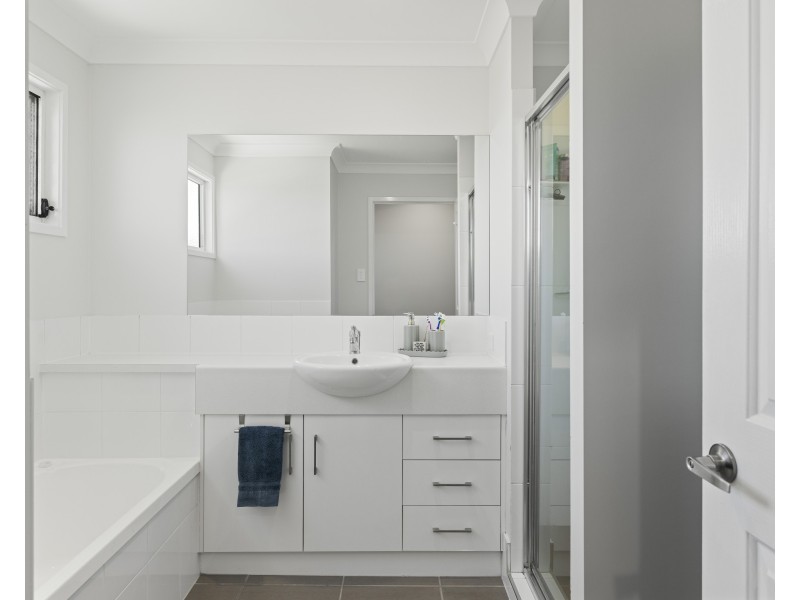 Unit 11/5 Paull Street, Wilsonton QLD 4350