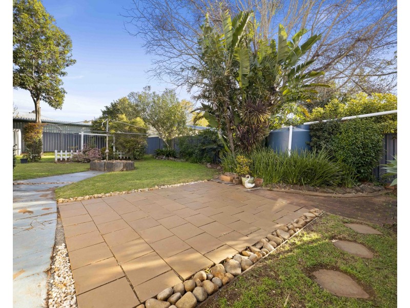 14 Dunne Street, Harristown QLD 4350