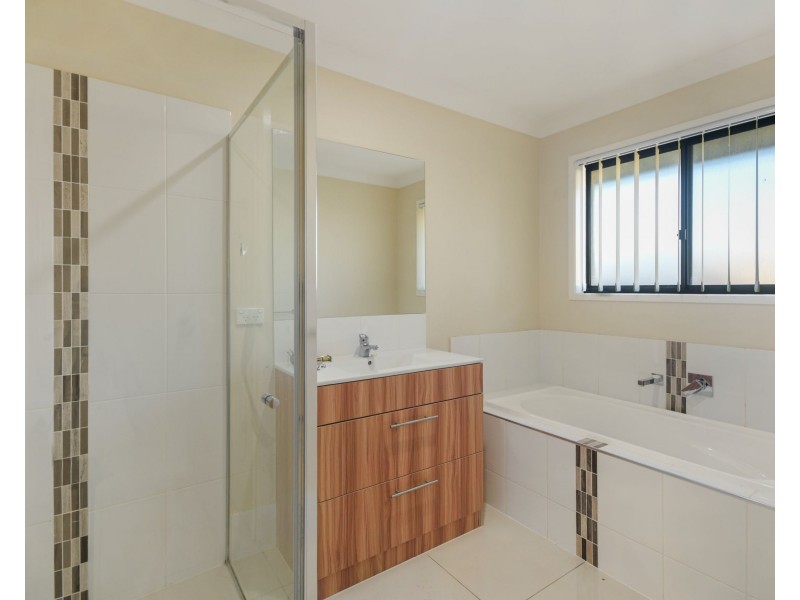 20 Kensei Street, Wyreema QLD 4352