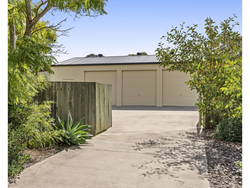 6 Hanna Court, Westbrook QLD 4350