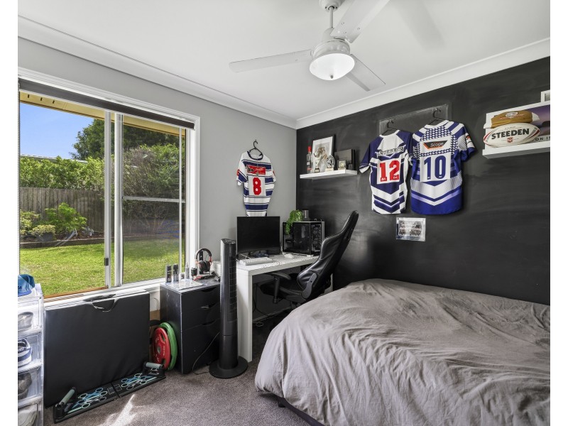 6 Hanna Court, Westbrook QLD 4350