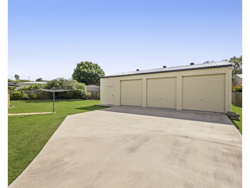 6 Hanna Court, Westbrook QLD 4350