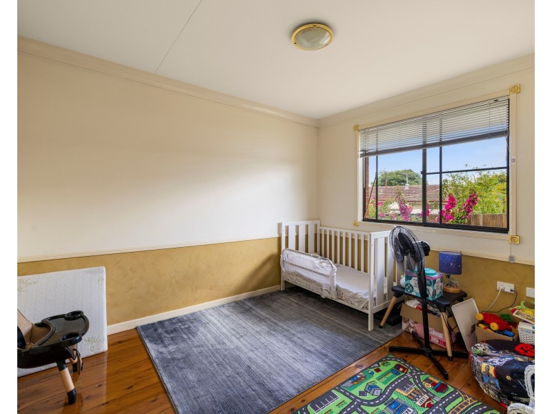 Unit 8/56 North Street, Mount Lofty QLD 4350