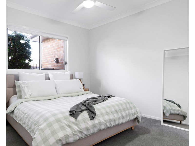 Unit 2/59 Jellicoe Street, Mount Lofty QLD 4350