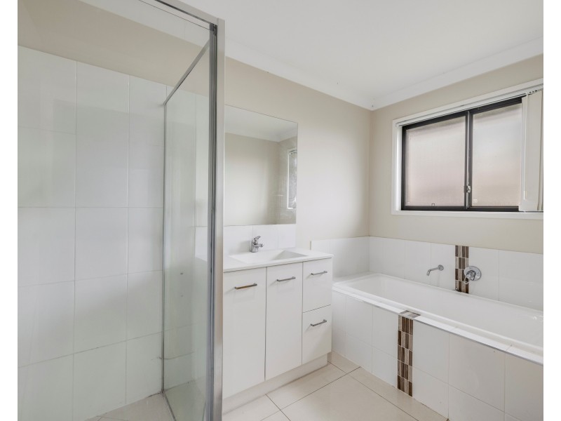 20 Tarcoola Street, Wyreema QLD 4352
