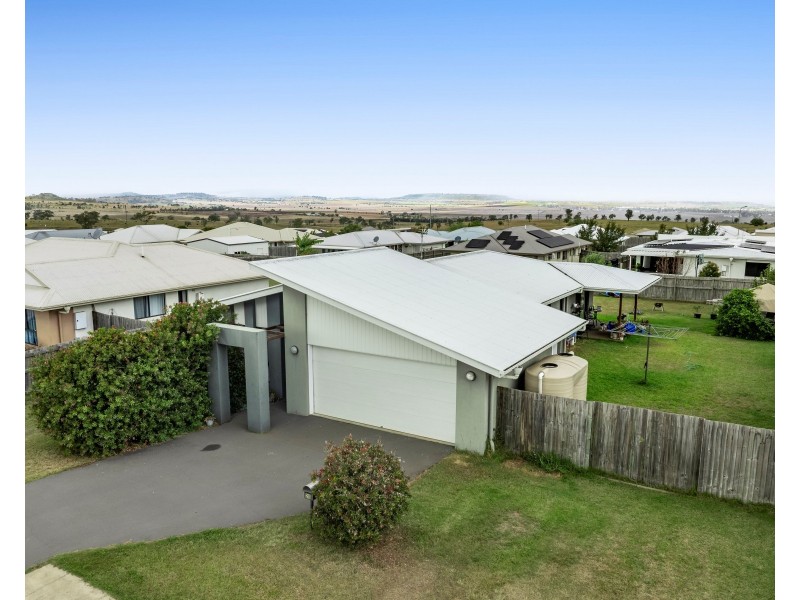 20 Tarcoola Street, Wyreema QLD 4352