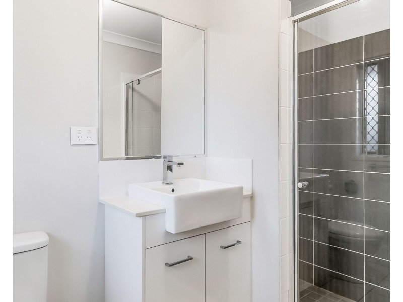 Unit 2/66 Gipps Street, Drayton QLD 4350