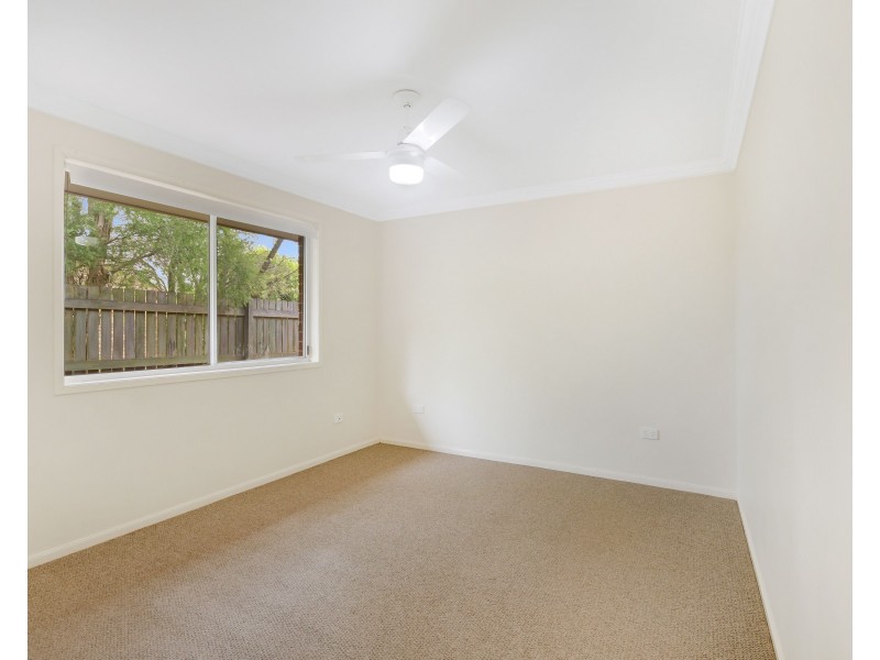 6 Kerry Close, Middle Ridge QLD 4350