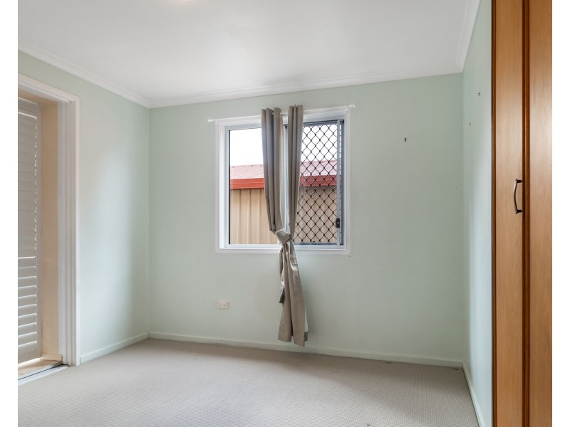 Unit 2/12 Paradise Street, Harristown QLD 4350