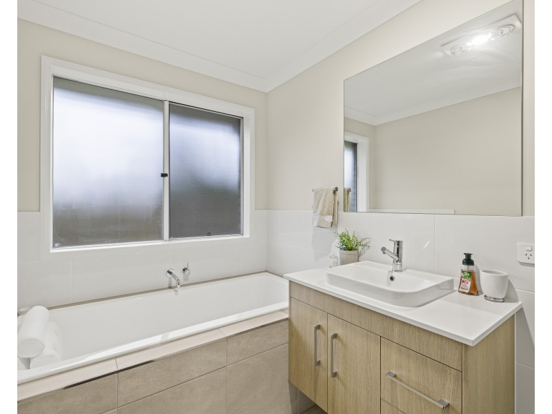 162 Tor Street, Rockville QLD 4350