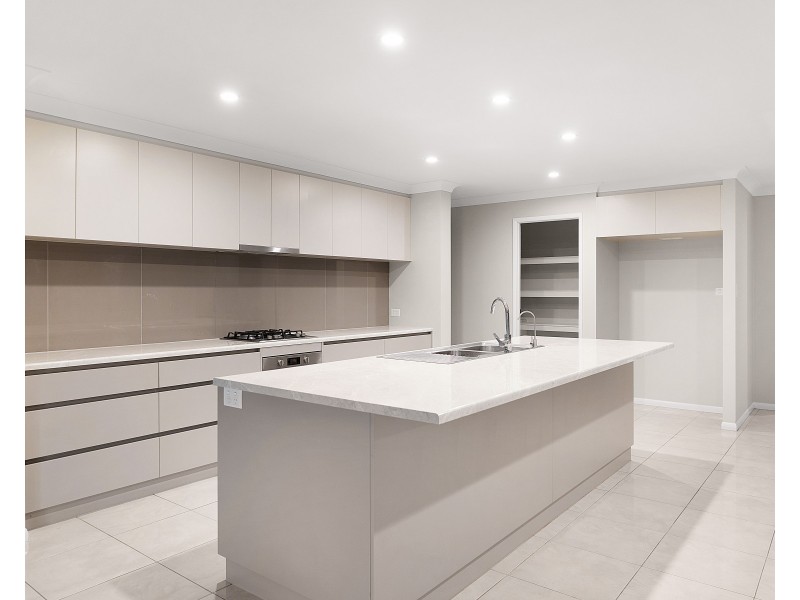 8 Eadie St, Kearneys Spring QLD 4350