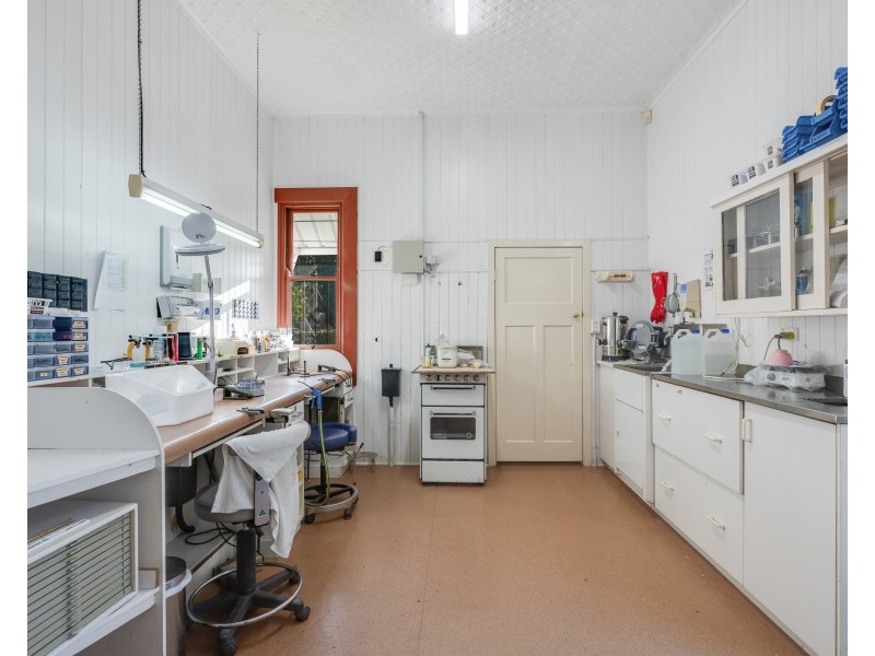 65 Taylor Street, Toowoomba City QLD 4350