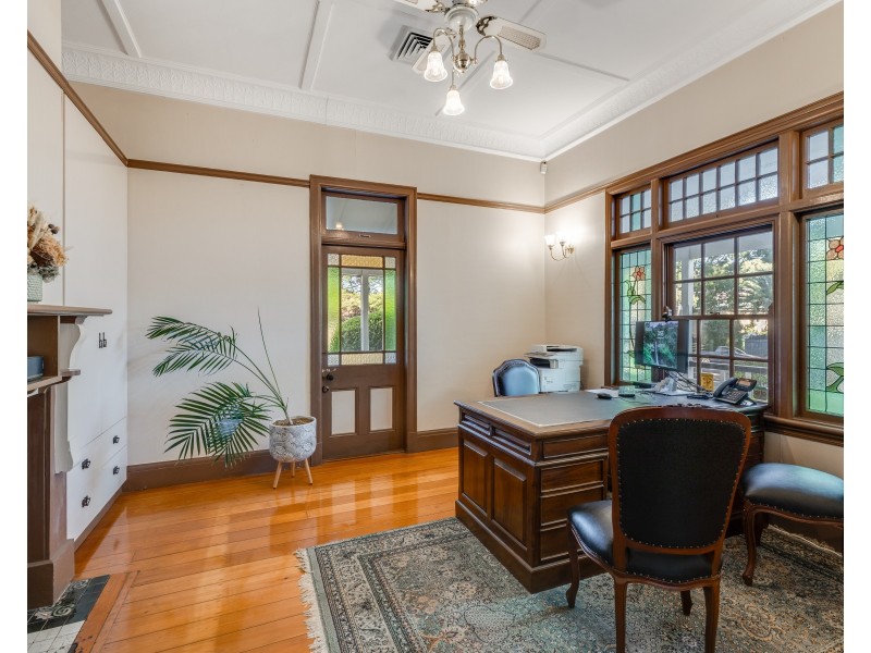 65 Taylor Street, Toowoomba City QLD 4350