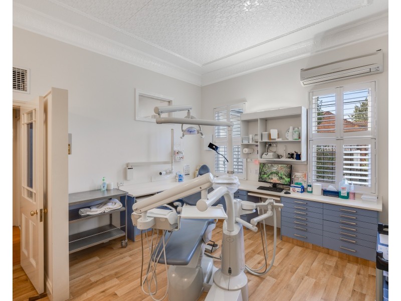 65 Taylor Street, Toowoomba City QLD 4350