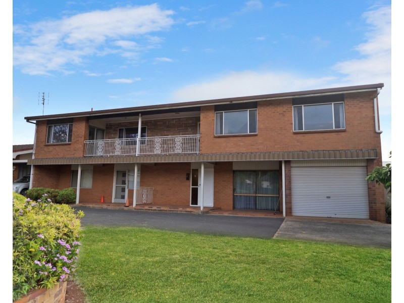 Unit 4/277 Bridge Street, North Toowoomba QLD 4350
