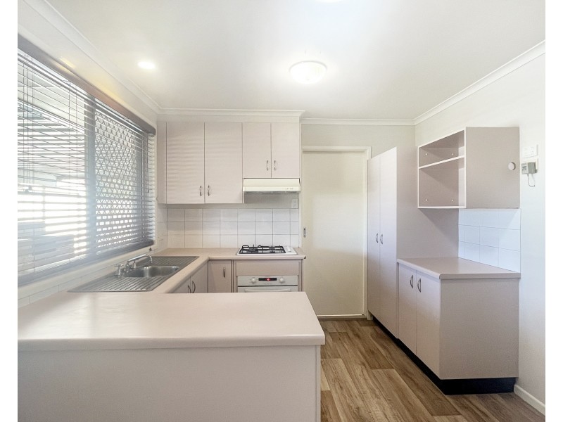6 Baron Court, Wilsonton QLD 4350
