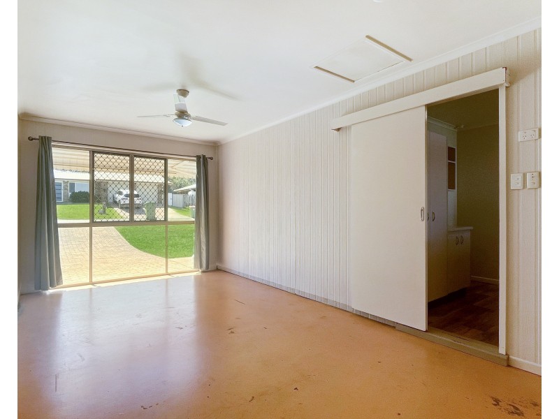 6 Baron Court, Wilsonton QLD 4350