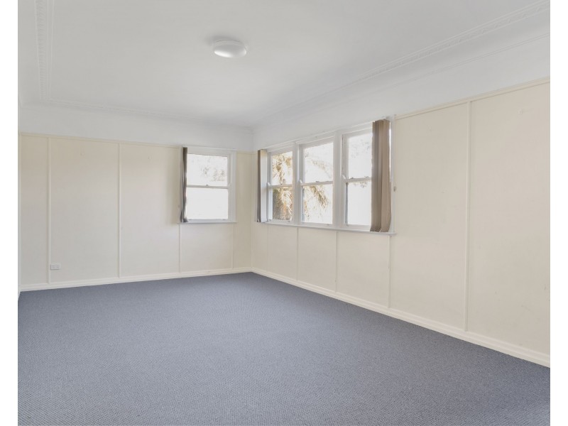 29 Perry Street, Harlaxton QLD 4350