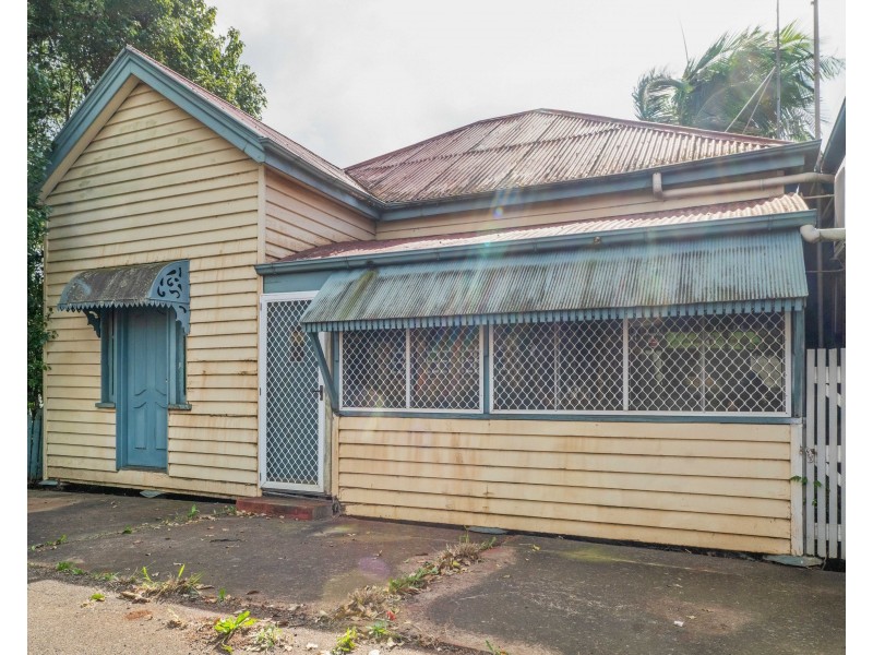243A Bridge Street, Newtown QLD 4350