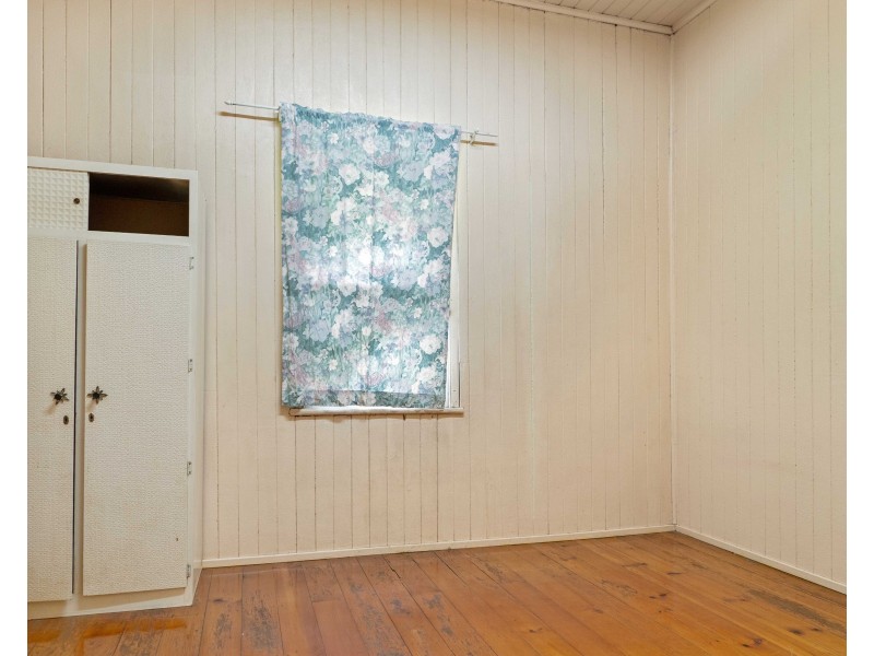 243A Bridge Street, Newtown QLD 4350