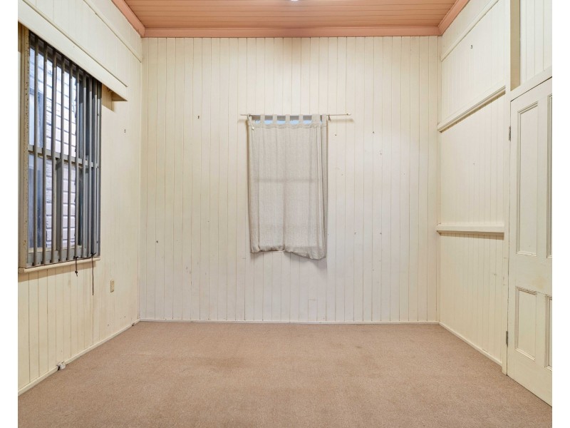 243A Bridge Street, Newtown QLD 4350