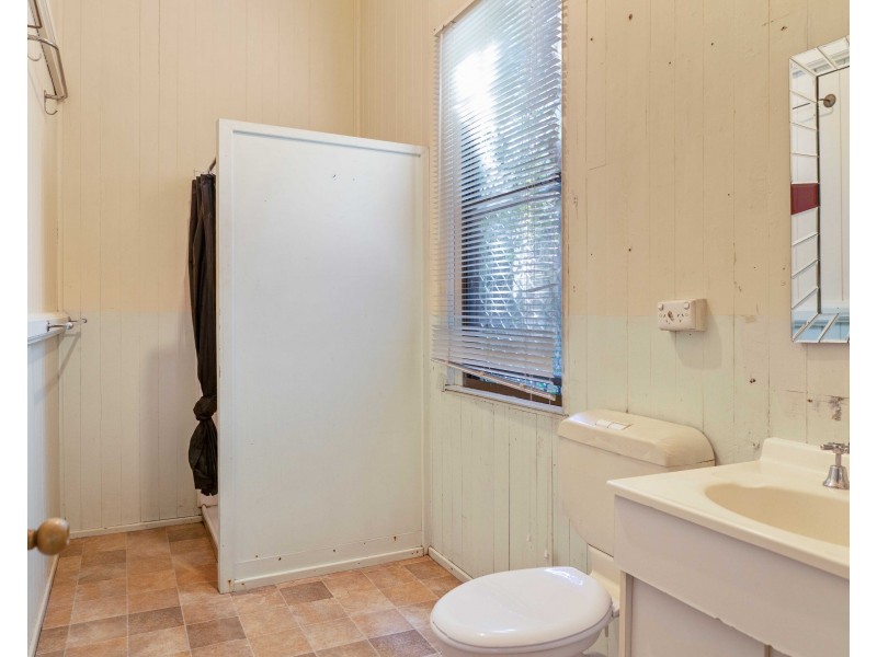 243A Bridge Street, Newtown QLD 4350