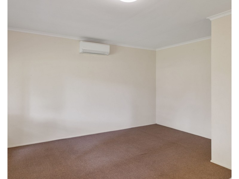 11 Ansett Court, Wilsonton QLD 4350
