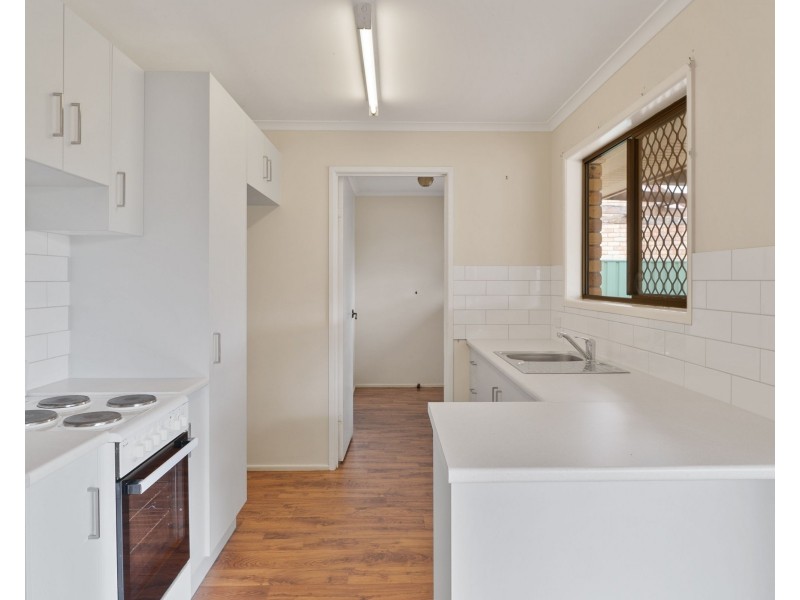11 Ansett Court, Wilsonton QLD 4350