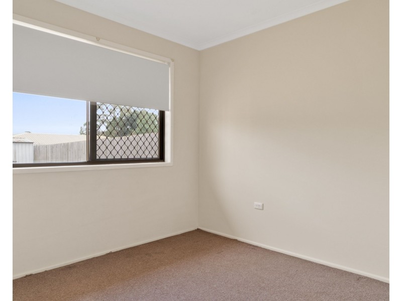 11 Ansett Court, Wilsonton QLD 4350