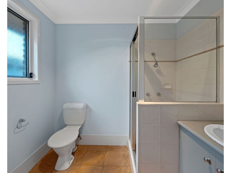 Unit 2/76 Platz Street, Darling Heights QLD 4350